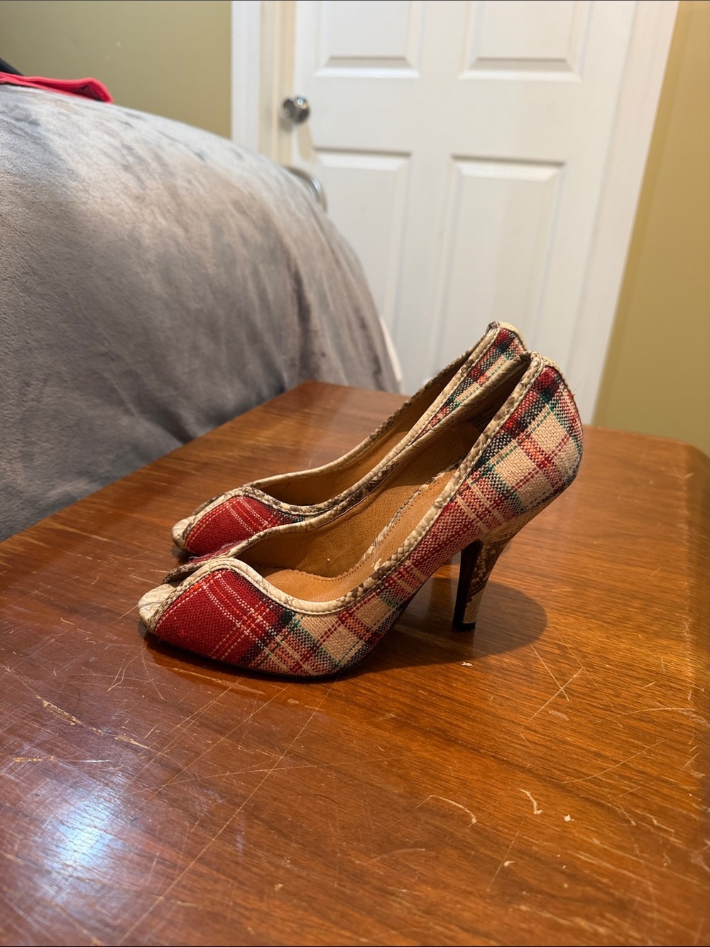 WORN ON HEEL AND INSIDE SHOE.Shi by JOURNEYS Red and Cream Plaid Peep-Toe Heels